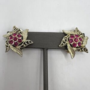 Vintage Flower‎ Clip On Earrings Pink Rhinestones Gold Tone